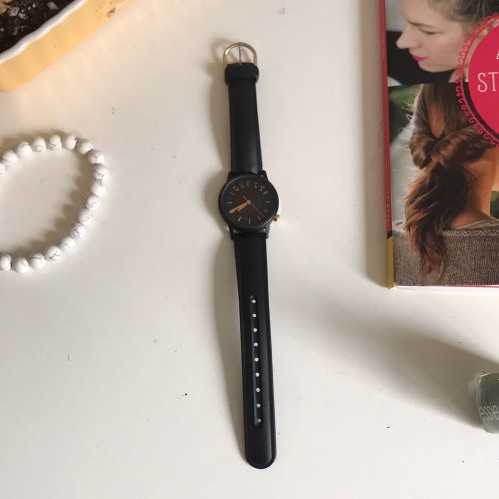 Guess Watch